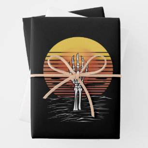 Vintage Retro Zonsondergang Halloween Zombie Hand  Inpakpapier Vel