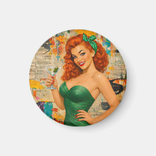 Vintage Rodekop Pin-Up Martini Meisje – Retro Glam Magneet