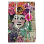 Vintage Scrapbook Collage Gezicht (5) Medium Cadeauzakje (Achterkant)
