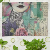 Vintage Scrapbook Collage Gezicht (5) Theedoek (Gevouwen)