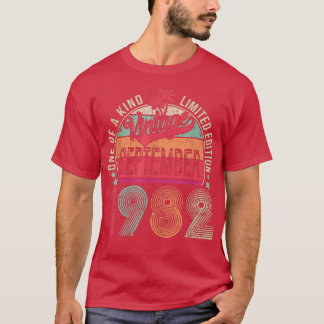Vintage September 1982 40 Year Old 40th Birthday M T-shirt