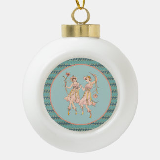 Vintage Shakespeare-tuinvrouwen met bloemen Keramische Bal Ornament