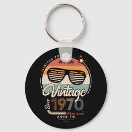 Vintage since 1970 sleutelhanger