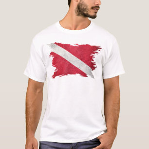 Vintage stijl scuba vlag. Omlaag schuiven T-shirt