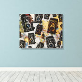 Vintage Travel Camera Patroon Canvas Afdruk (Insitu (Houten vloer))