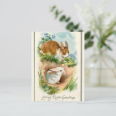 Vintage twee konijntjes houden van paasgroeten briefkaart (Staand voorkant)