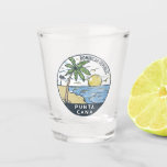Vintage van Punta Cana (Dominicaanse Republiek) Shot Glas<br><div class="desc">Punta Cana vector art design. Het gebied Bávaro en Punta Cana vormen samen de zogenaamde La Costa del Coco,  of de Coconut Coast,  een gebied van lavish,  allesomvattende resorts.</div>
