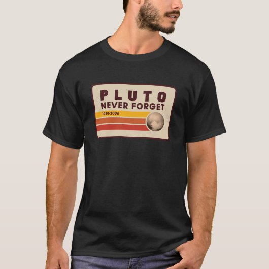Vintage vergeet Pluto nooit T-shirt (Voorkant)