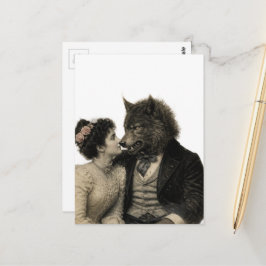 Vintage vrouw en weerwolf verliefd  briefkaart