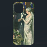 Vintage Wedding, Bride en Groom met Menorah iPhone 12 Hoesje<br><div class="desc">Vintage illustratie liefde en romance bruiloft ceremonie afbeelding met een paar dat getrouwd is in een mooie synagoge met gekleurde glazen ramen,  bloemen en een zeven tak menorah. De bruid draagt een lange witte trouwjurk en de bruidegom is knap in zijn tuxedo.</div>