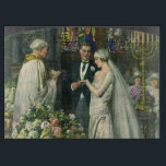 Vintage Wedding, Bride en Groom met Menorah Snijplank<br><div class="desc">Vintage illustratie liefde en romance bruiloft ceremonie afbeelding met een paar dat getrouwd is in een mooie synagoge met gekleurde glazen ramen,  bloemen en een zeven tak menorah. De bruid draagt een lange witte trouwjurk en de bruidegom is knap in zijn tuxedo.</div>