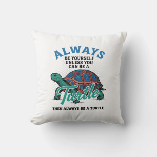 Vintage Wees Jezelf Schildpad Shirt Ontwerp_1 Kussen