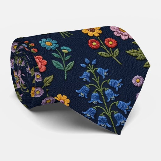 Vintage Wilde Bloemen | Nep-Borduurontwerp Stropdas (Opgerold)