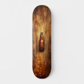 Vintage wooden skateboard with beer (Voorkant)