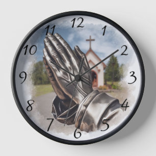 Vintage zilverachtige biddende handen met een kerk