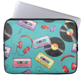 Vinyl en oude schoolcassettes van Natasha Us Laptop Sleeve