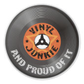 Vinyl Junkie - en proud ervan Keramische Knop (Voorkant)