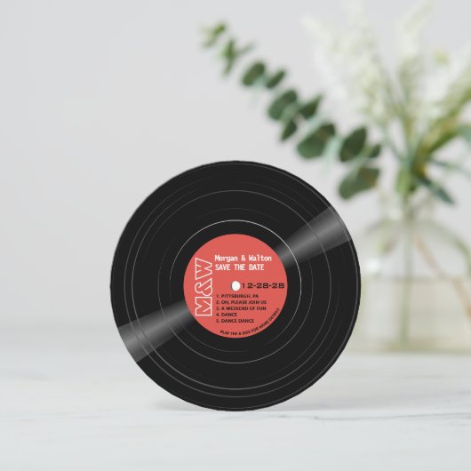Vinyl Record Monogram - Retro Red Label Save The Date (Staand voorkant)