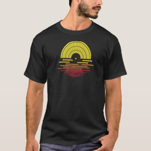 Vinyl Record  Retro Sunset Muziek DJ T-shirt