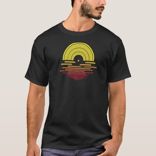 Vinyl Record  Retro Sunset Muziek DJ T-shirt (Voorkant)