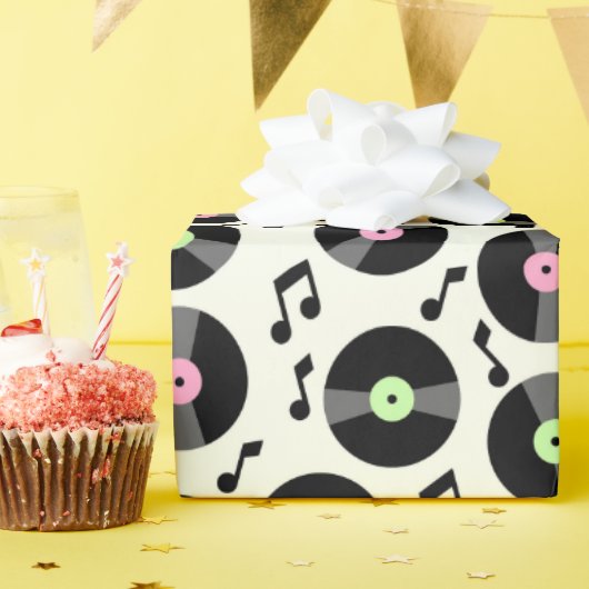 Vinyl Records en Muzieknoten Patroon Cadeaupapier (Verjaardagsfeest)
