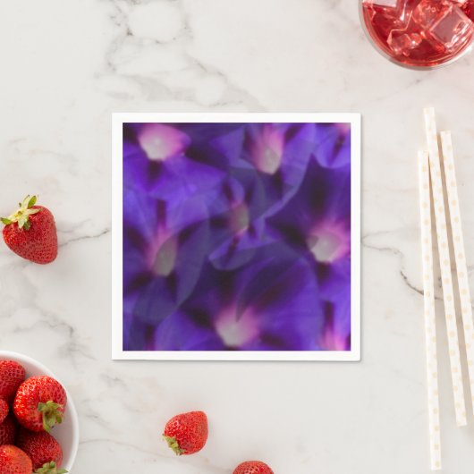 Viola Skys Servet (Insitu)