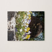Violas in een stenen trog. legpuzzel (Horizontaal)
