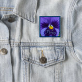 Violet Blue Pansy Vierkante Button 5,1 Cm (In situ)