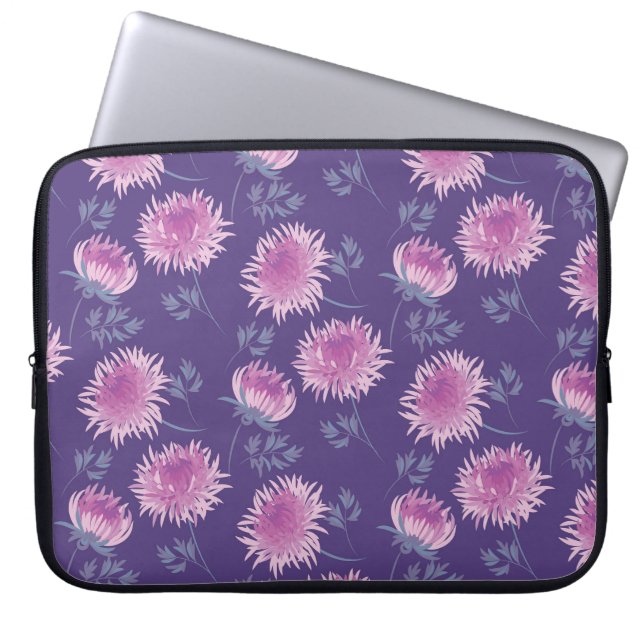 Violet Chrysanthemum Bloem  Patroon Laptop Sleeve (Voorkant)