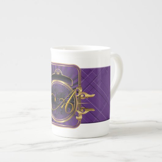 Violet Duchess "A" Letter Monogram Bone China Mok (Voorkant rechts)