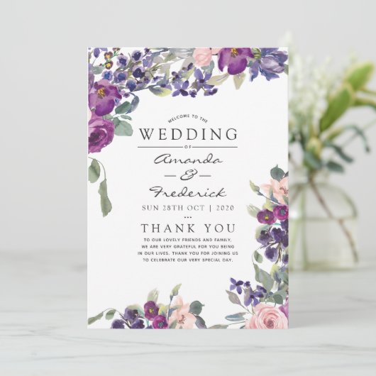 Violet- en Plum Floral Wedding Programme Programmakaart (Staand voorkant)