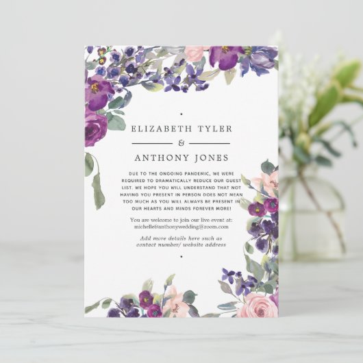 Violet- en pruimFloral-gasten met minder bruiloft Aankondiging (Staand voorkant)