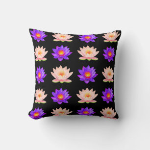 Violet en roze Lotus Flowers op zwart Kussen