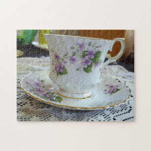 Violet English China Tea Cup en Saucer Legpuzzel