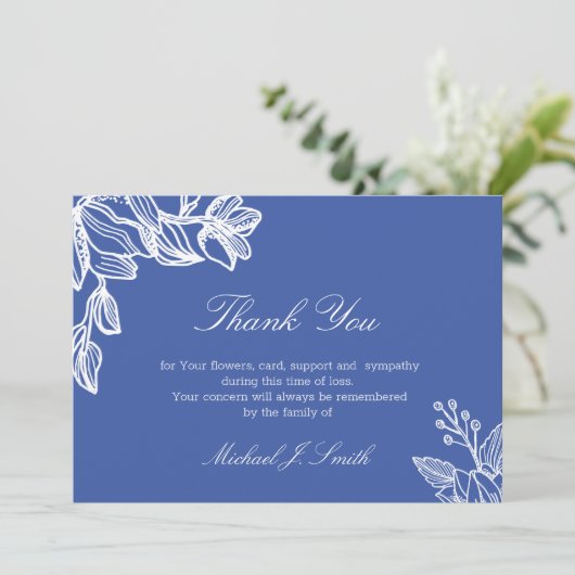 Violet Floral Grafisch Modern Funeral Sympathie Bedankkaart (Staand voorkant)