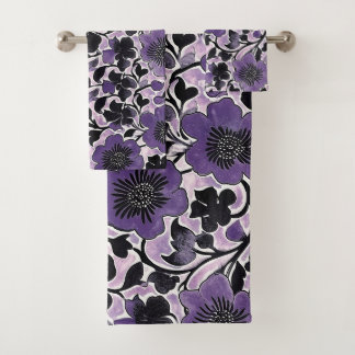 Violet Floral Pattern Bad Handdoek