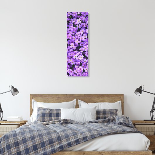 Violet Flowers Canvas Violet Spring (Insitu (Slaapkamer))
