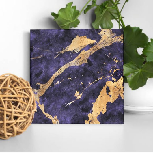 Violet Gold Abstract Tegel – Elegant Home Accent Tegeltje