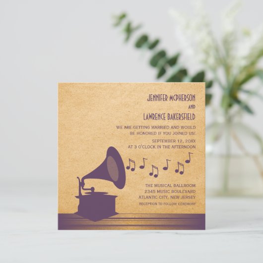 Violet Gramophone Wedding Invite Kaart (Staand voorkant)