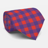 Violet, Indigo en Red Gingham Patroonontwerp Stropdas (Opgerold)