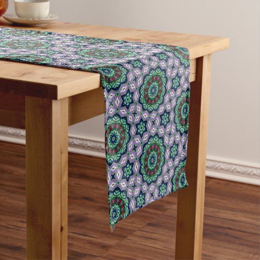 Violet Jewel Tile Pattern Medium Tafelloper (Voorbeeld)