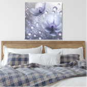Violet Kosmos en Dew Drops Canvas Afdruk (Insitu (Slaapkamer))