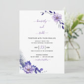Violet Lavender & Silver Floral Wedding Invitation Kaart (Staand voorkant)