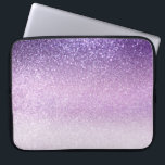 Violet Lila pastel Paars Triple Glitter Ombre Laptop Sleeve<br><div class="desc">Dit meisjesontwerp is perfect voor het meisje. Het schildert faux met een dun drievoudig dun glitter ombre gradiënt van violet paars, lila paars, en pastel paars. Het is , modern, trendy en uniek. ***BELANGRIJKE ONTWERPNOOT: Voor om het even welk verzoek van het douaneontwerp zoals passende productverzoeken, kleurenveranderingen, plaatsingsveranderingen, of een...</div>