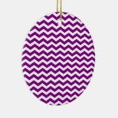 Violet Paars en White Zigzag Chevron Pattern Keramisch Ornament (Rechts)