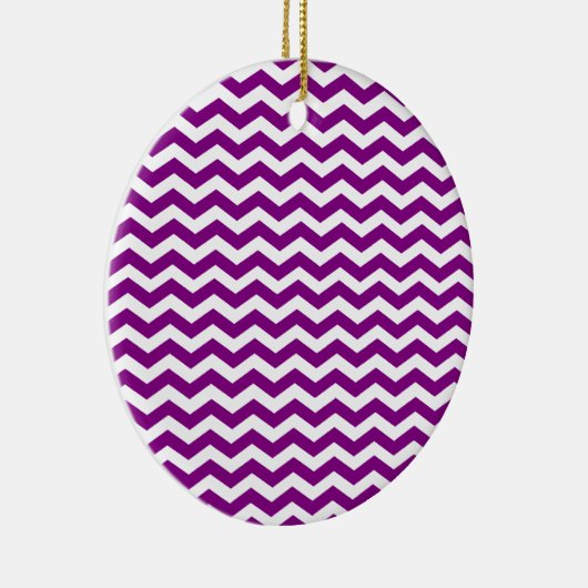 Violet Paars en White Zigzag Chevron Pattern Keramisch Ornament (Rechts)