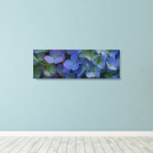 Violet paars roze blauw Hydrangeenbloemen Canvas Afdruk (Insitu (Houten vloer))