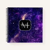 Violet paarse abstracte galaxy Custom Monogram Notitieboek (Voorkant)