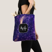 Violet paarse abstracte galaxy Custom Monogram Tote Bag (Dichtbij)