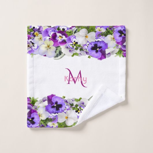 Violet paarse bloemen witte monogram bad handdoek (Wasdoekje)
